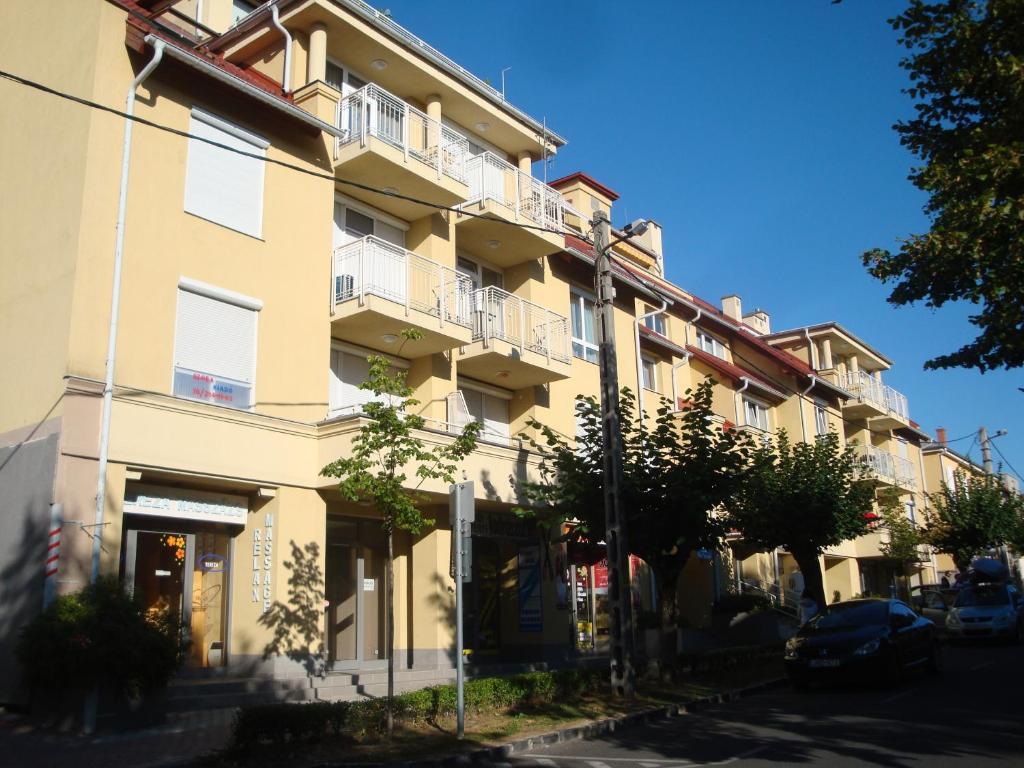 Holiv Apartman Hévíz Exterior foto